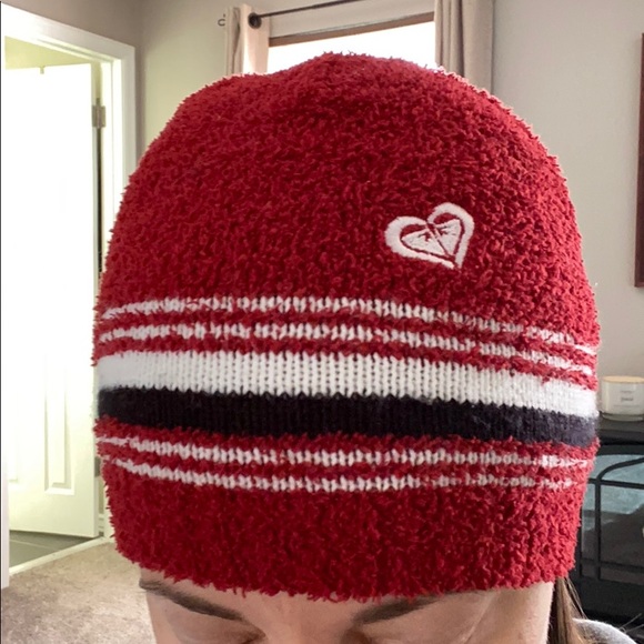 Women’s Roxy Beanie - Picture 1 of 3